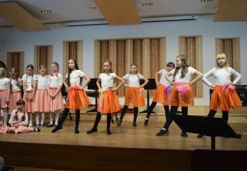 Muzyczna przygoda przedszkolaków w Szkole Muzycznej